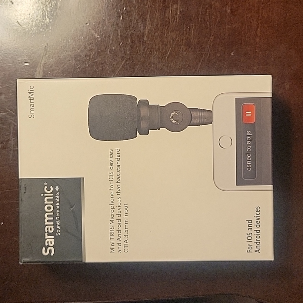 Saramonic mini microphone for 3.5mm headphone jack